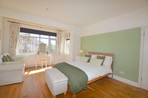 Photo 29- click for photo gallery